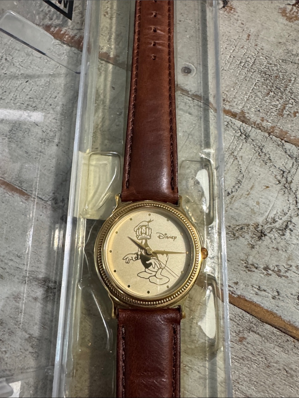 Vintage Disney Time Works Women’s Brown Leather Strap GoldTone Donald Duck Watch